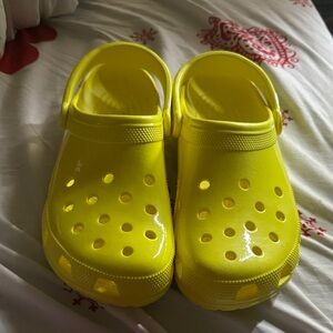 CROCS mens Bright Yellow Vented Clog Sandals